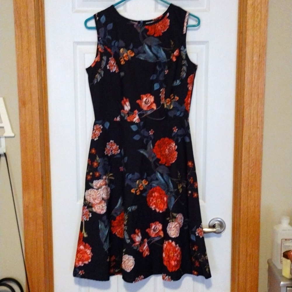 Black Floral Party Dress